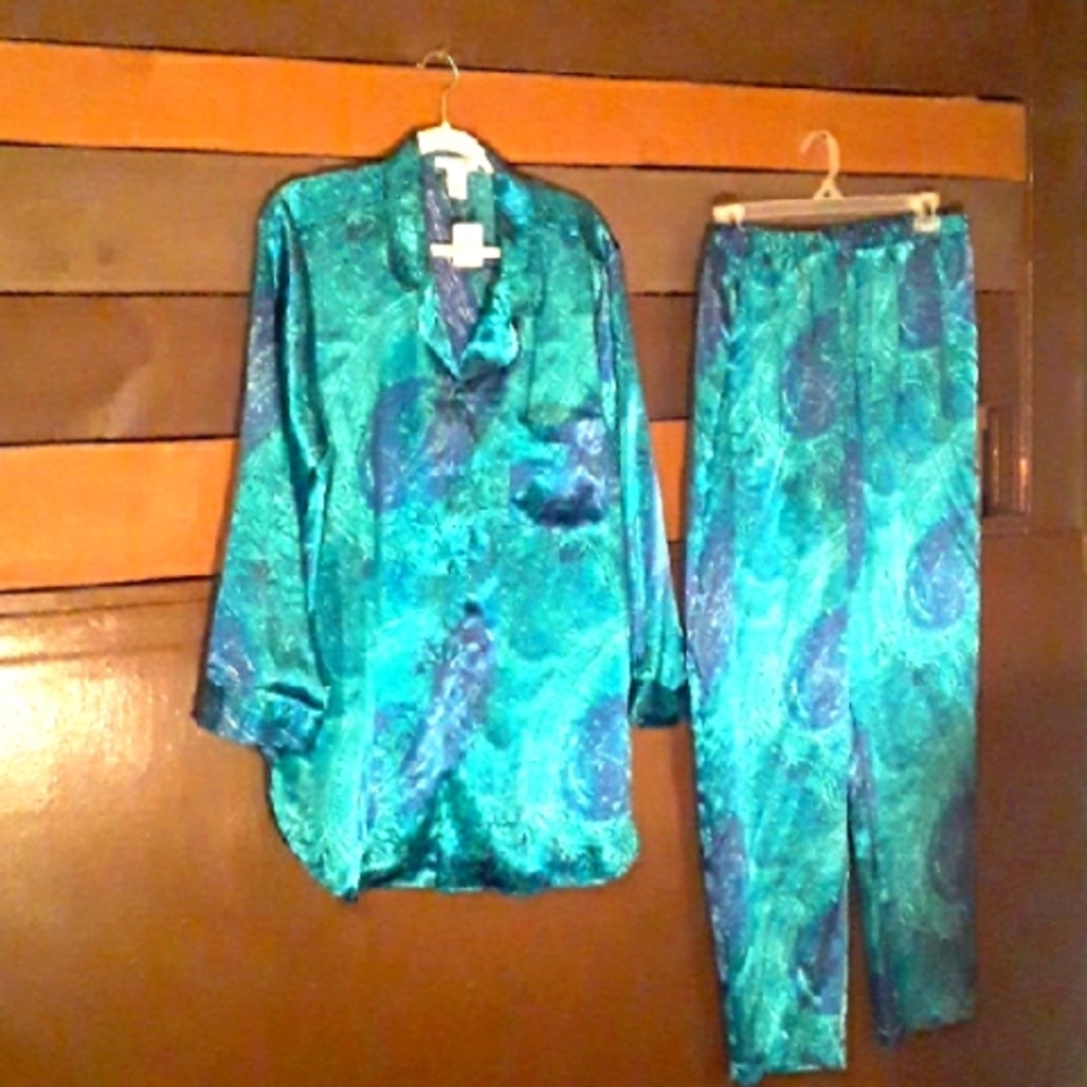 XL Women's Ivy & Annabelle Night Outfit